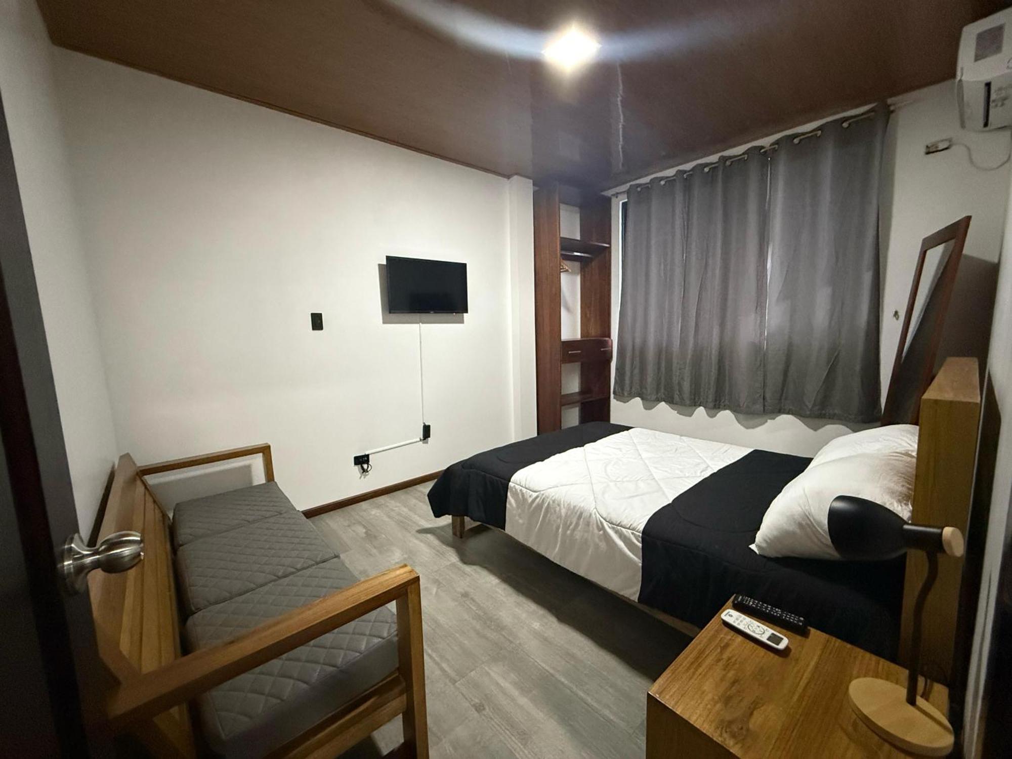 Bunker593 Inn Тена Экстерьер фото